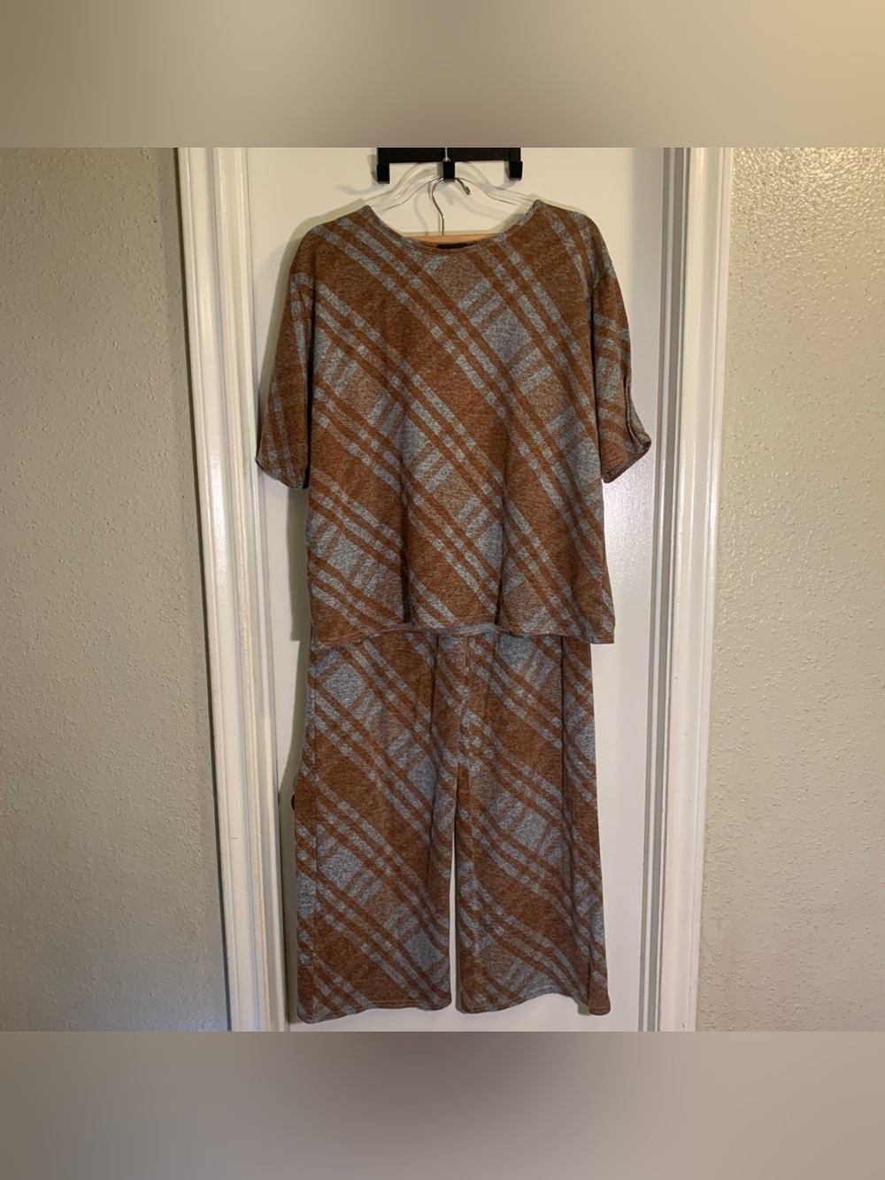 PrettyLittleThing Brown & Gray Plaid Lounge Co-ord Set Size 10